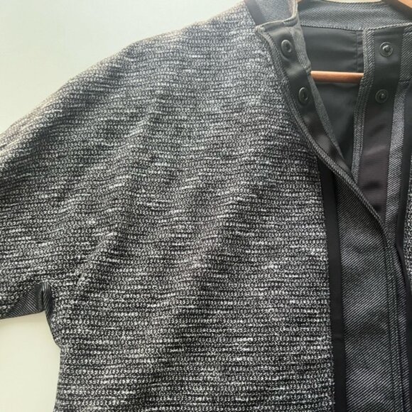 Lululemon Cocoon Car Coat Coco Pique Black Size Medium - Picture 4 of 8